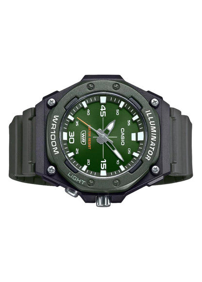 CASIO Men's Analog Green Dial Watch - MW-620H-3AVDF